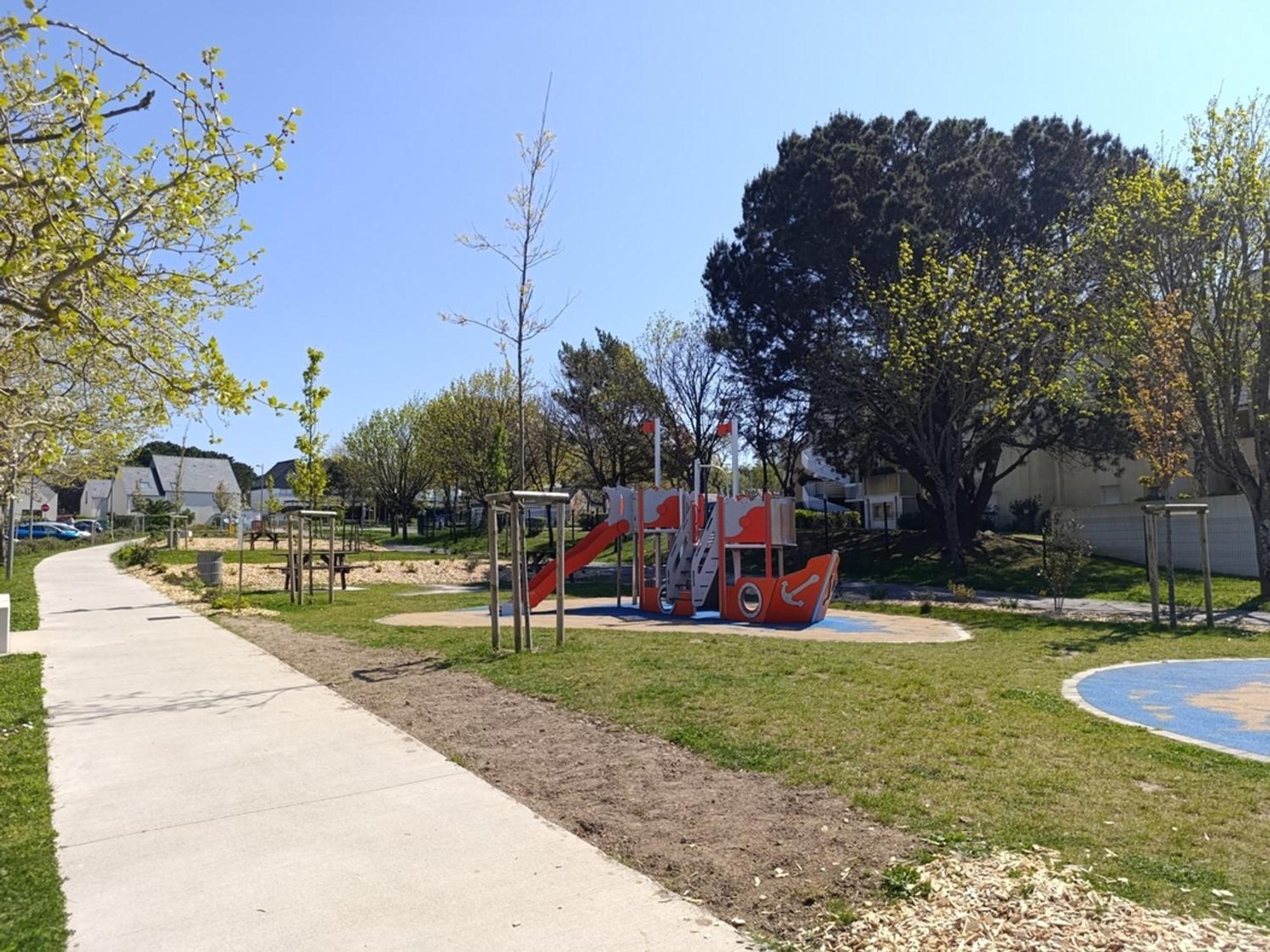 Appartement Duplex Familial Vue Mer, Proche Plage Et Commerces - Fr-1-639-125 Arzon Luaran gambar